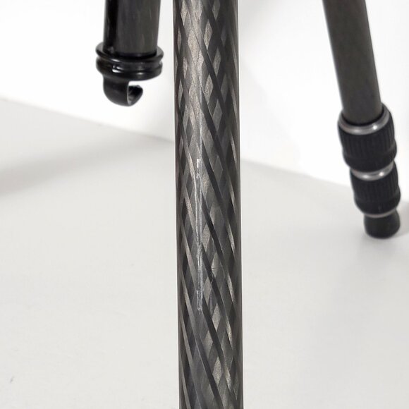 Gitzo GT0532 Mountaineer Series 0 Carbon Fiber Tripod - Picture 9 of 10